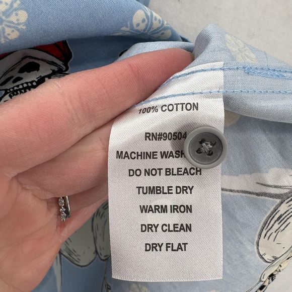 VSTR Shirt Mens Medium Blue Skull Snowman Christmas Button Up Short Sleeve NWT - Picture 6 of 12